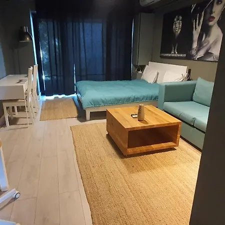 Club In Studio Apartmán *